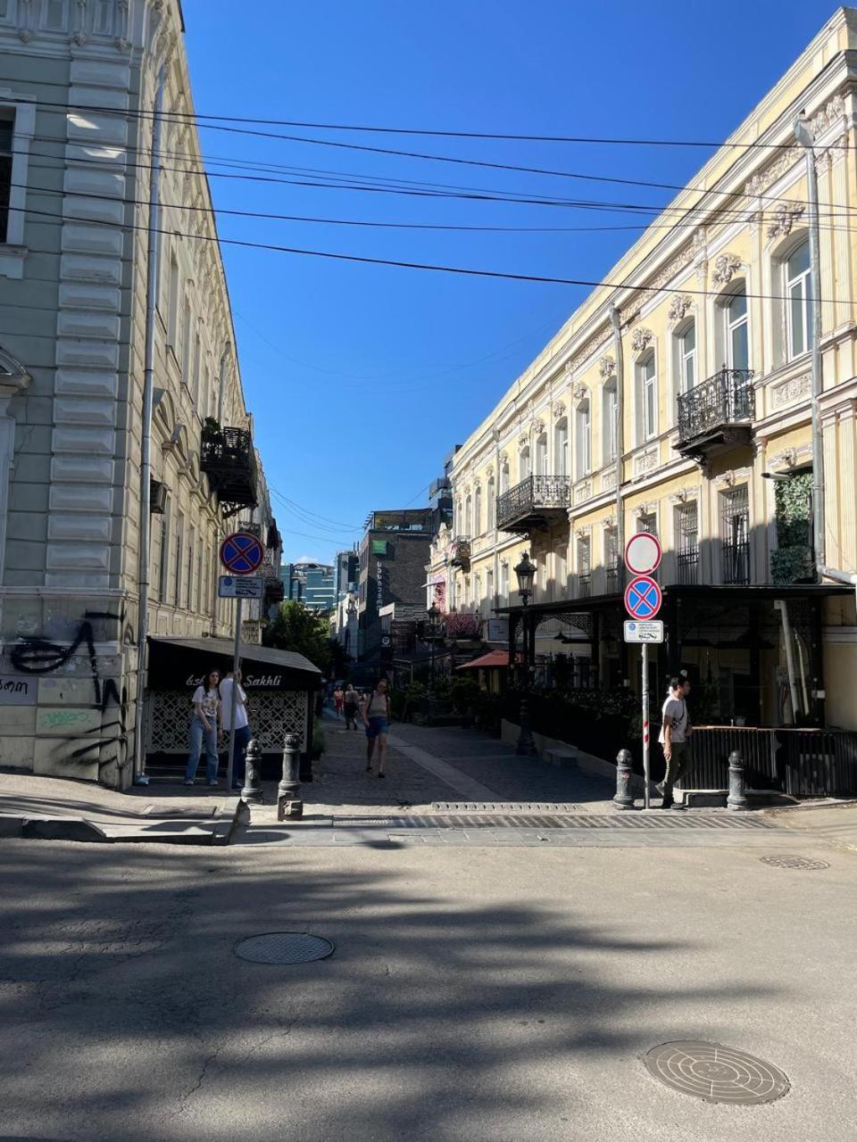 Art Hotel Tabidze Tbilisi Ngoại thất bức ảnh