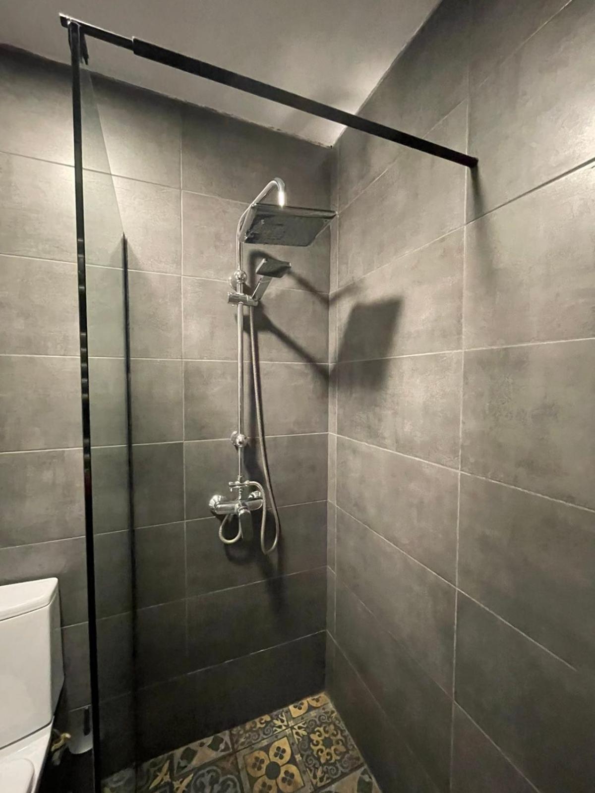 Art Hotel Tabidze Tbilisi Ngoại thất bức ảnh